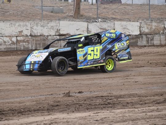 95A Motor Sports Complex: Pro Stocks shine
