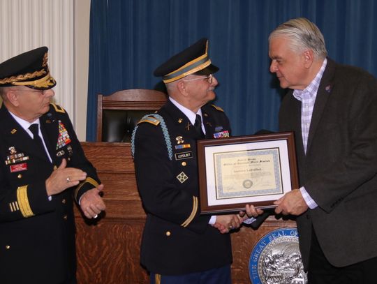 Army veteran receives Silver Star medal – 50 years later