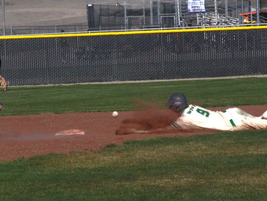 Baseball: Vaqueros take two of three from Fallon