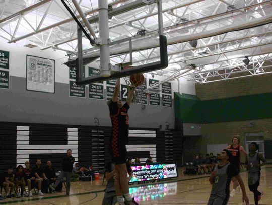Boys basketball: Huge comeback highlights weekend for Vaqueros