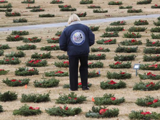 Coalition seeks donations for Wreaths Across America