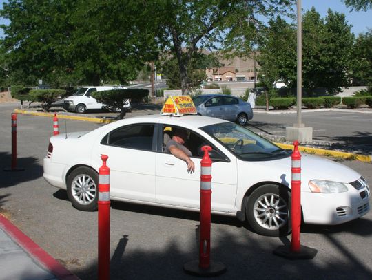 Driving academy prepares student drivers to hit the road