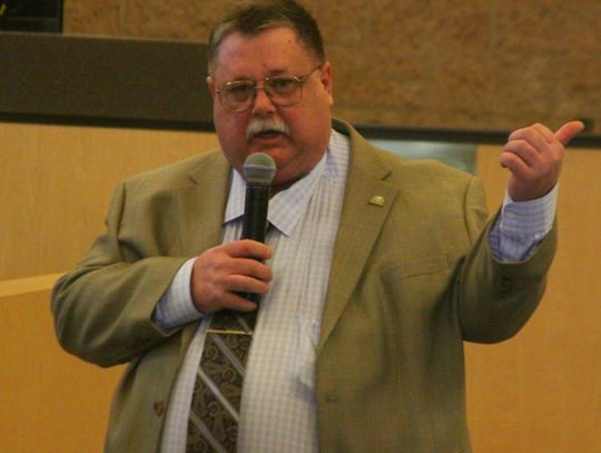 Edgington faces questions at Coffee With the Mayor
