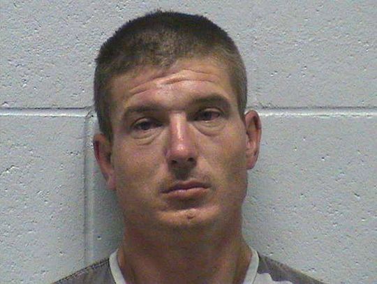 Ex-felon arrested in Fernley on gun charges