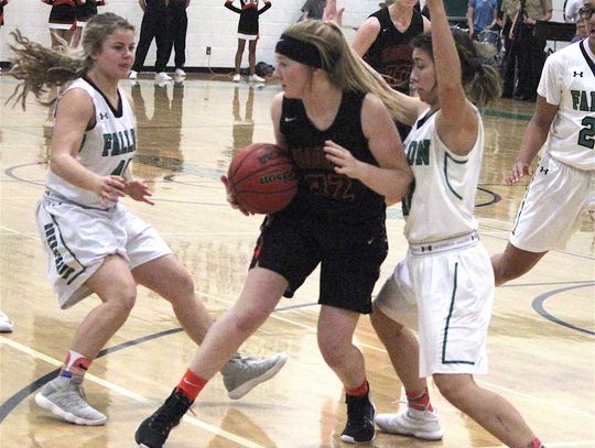 Fernley basketball teams trying to break losing streaks