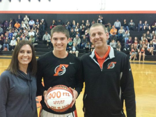 FHS honors Burns for 1,000 career points