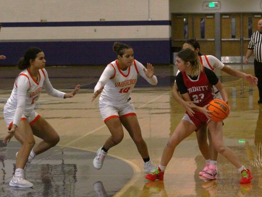 Girls basketball: Vaqueros go 4-0 in Winter Tip Off Classic