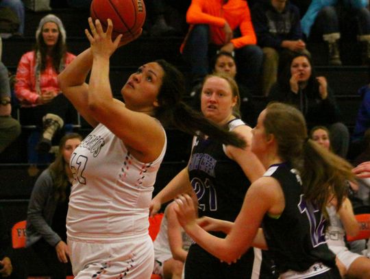 Girls basketball: Vaqueros fall to 6th place