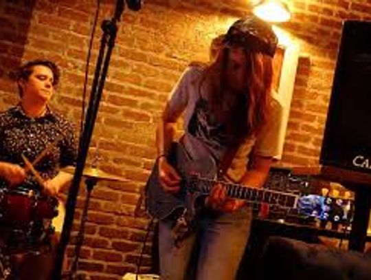 Kat Heart to headline virtual benefit concert for healthcare workers