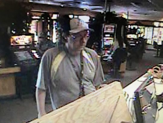 LCSO looking for suspect in stabbing