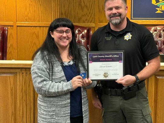 Lyon County dispatcher honored for helping deliver baby during 911 call