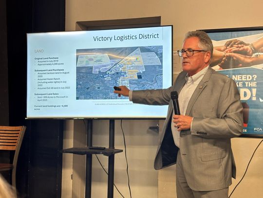 Mark IV updates Chamber members on Victory project
