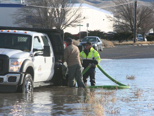 Mayor praises flood response
