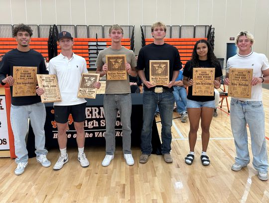 McCullar, Dunagan-Stephens and Martell-Artiaga win top FHS athletic awards