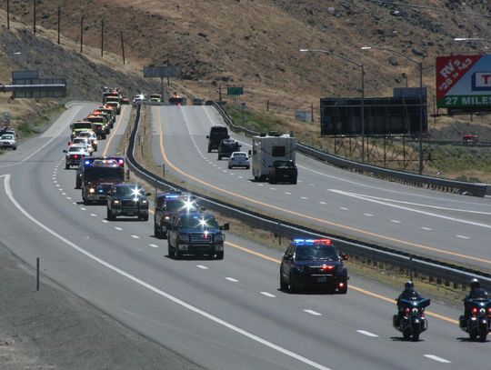 North Lyon Fire joins procession to escort fallen BLM firefighters