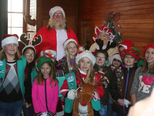 Photos: Fernley Hometown Christmas