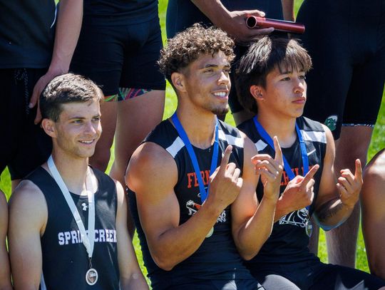 Pochop, boys 4x100 relay team win titles to lead Vaqueros at 3A North Region Meet