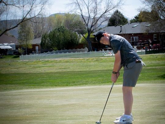 Porter earns second-team all-league, qualifies for 3A State Golf Meet