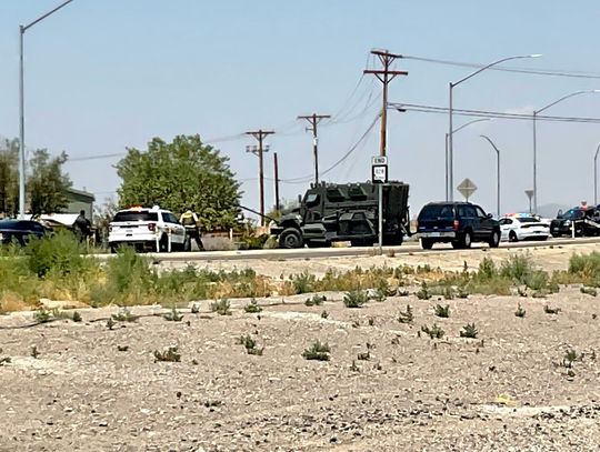Robbery suspect arrested after standoff
