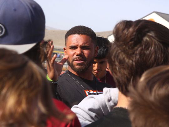 Sloan replaces Ward as Vaqueros’ head football coach