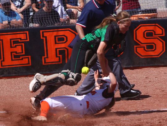 Softball: Fernley solidifies hold on first place