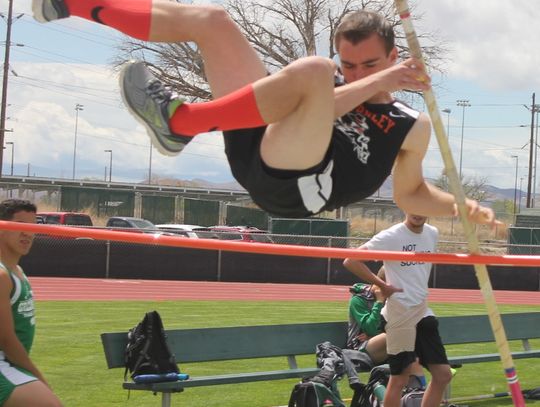 Track: Fernley boys 7th, girls 8th at Carson Invitational