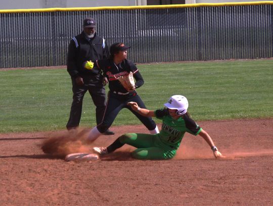 Vaqueros earn bye in region tournament