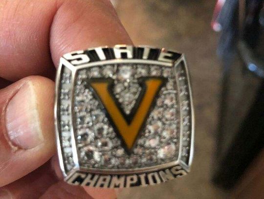 Vaqueros get their championship rings