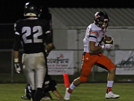 Vaqueros look to keep rolling against Wooster