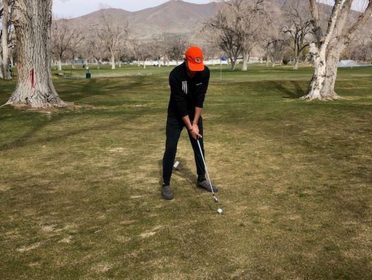 Vaqueros seeking first state golf championship