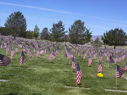 Visitors pay Memorial Day respects at Veterans Cemetery