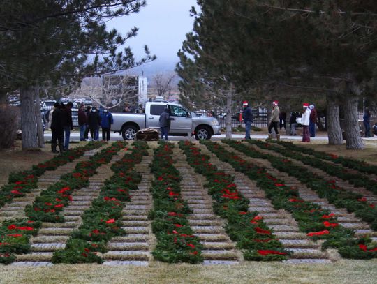 Volunteers needed to help unload wreaths at Veterans Cemetery