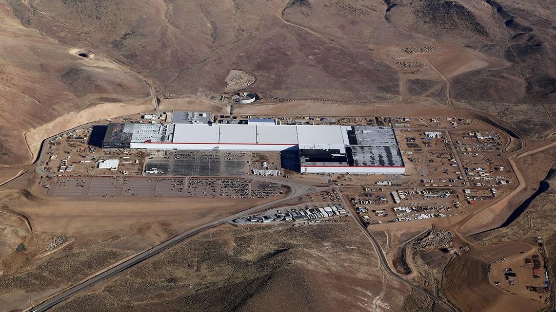 Blockchain company buys 67,000 acres at Northern Nevada industrial park