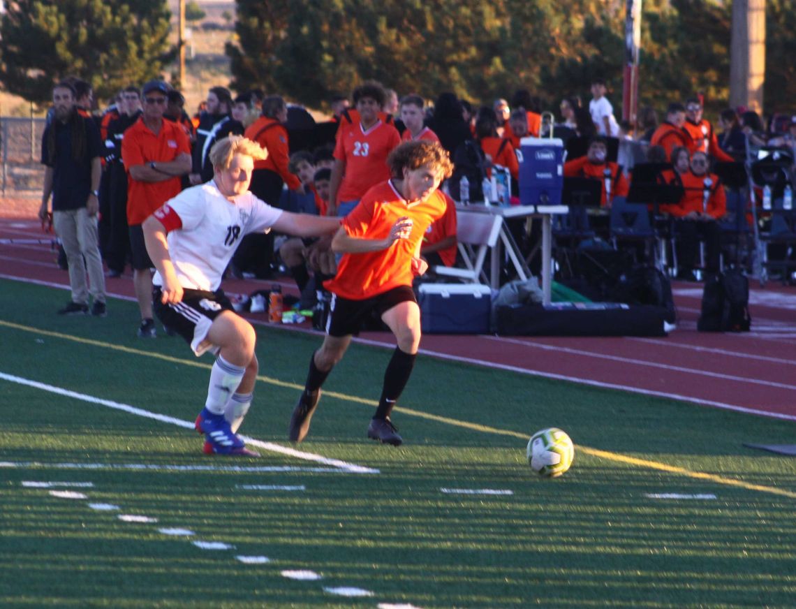 Boys soccer team shines in Homecoming spotlight
