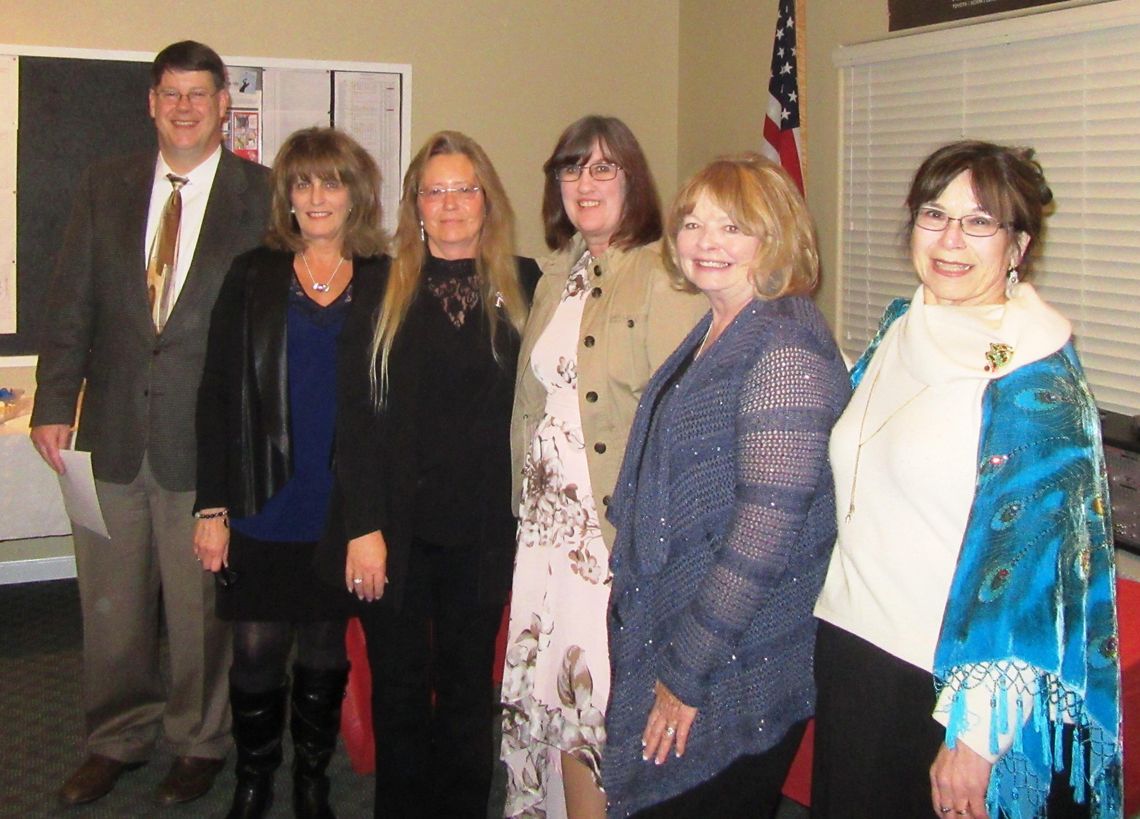 Fernley Republican Women officers sworn in