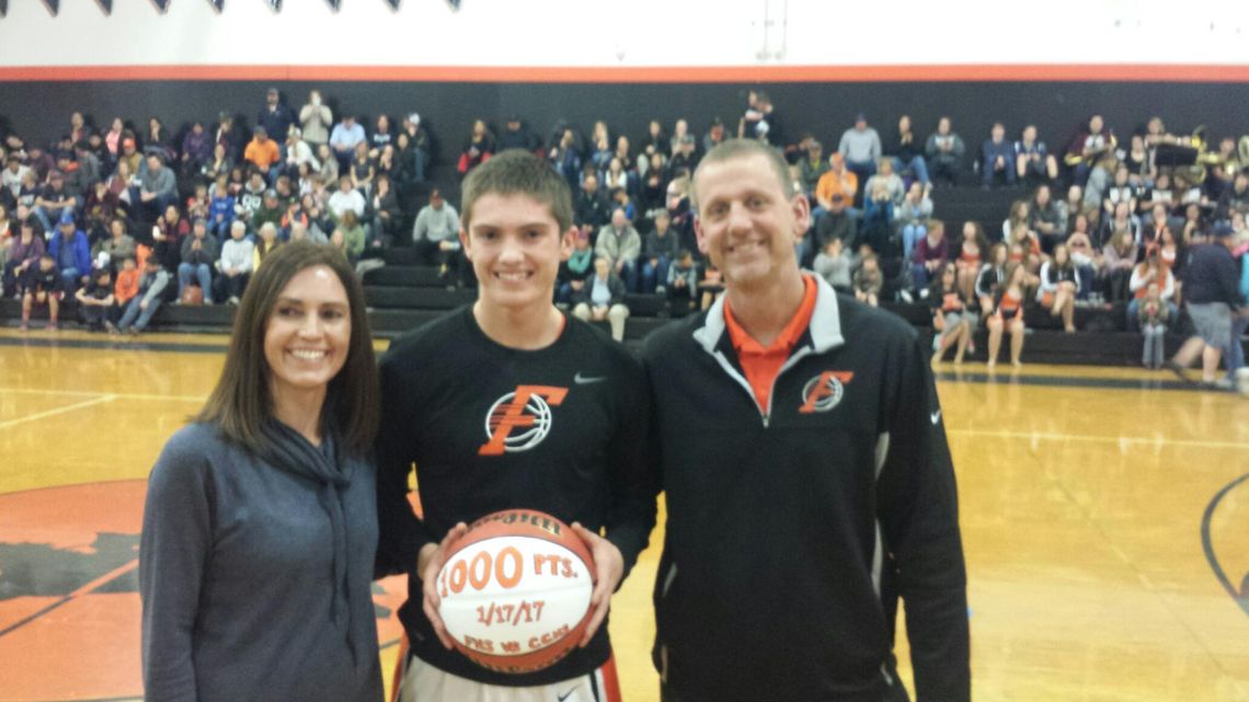 FHS honors Burns for 1,000 career points