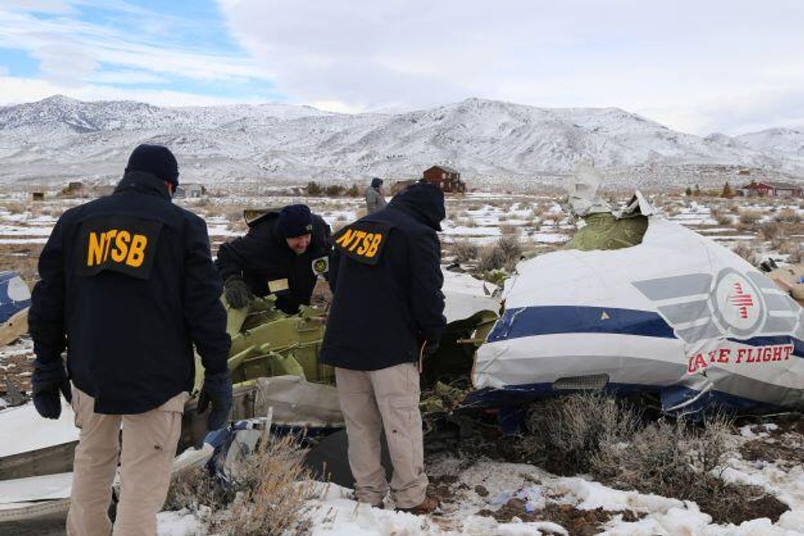 Five killed in Care Flight plane crash near Stagecoach