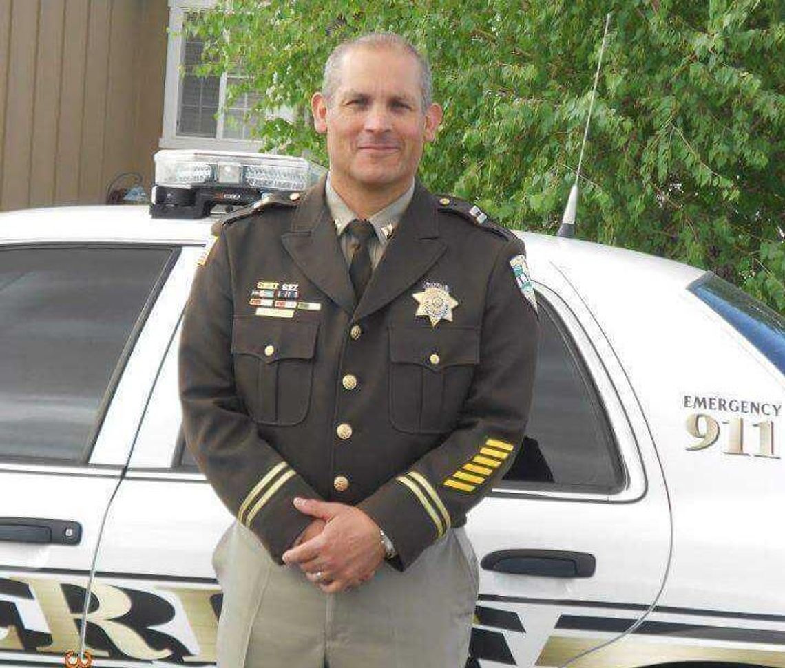 Former LCSO undersheriff retires after 25-year career