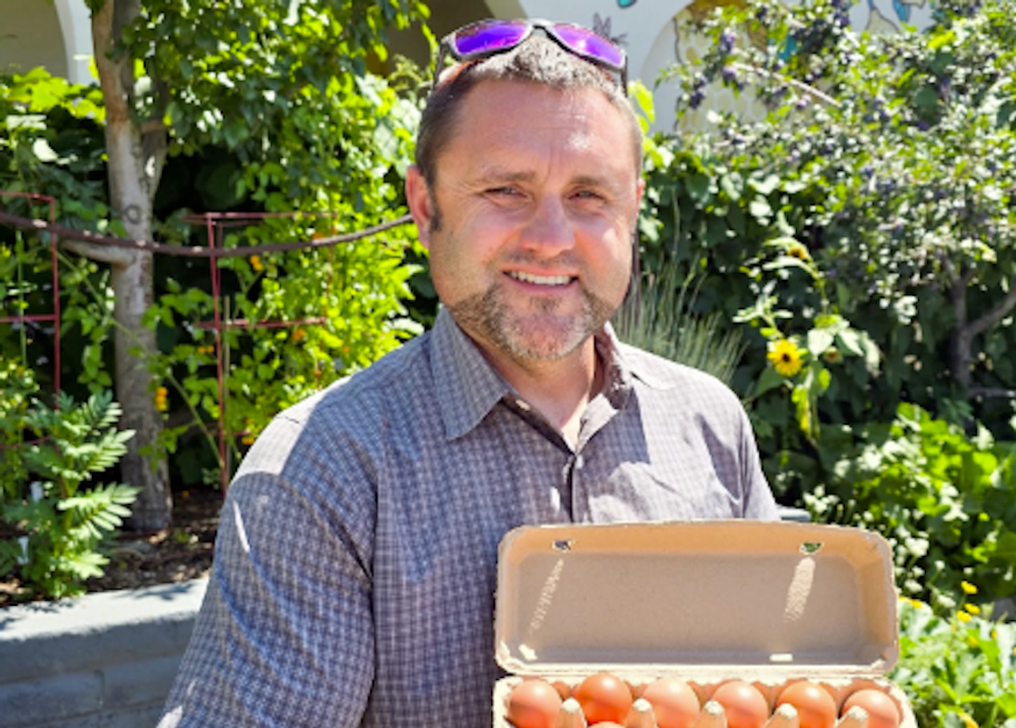 Frey turns to chickens for soil health in regenerative farming shift Frey turns to chickens for soil health in regenerative farming shift