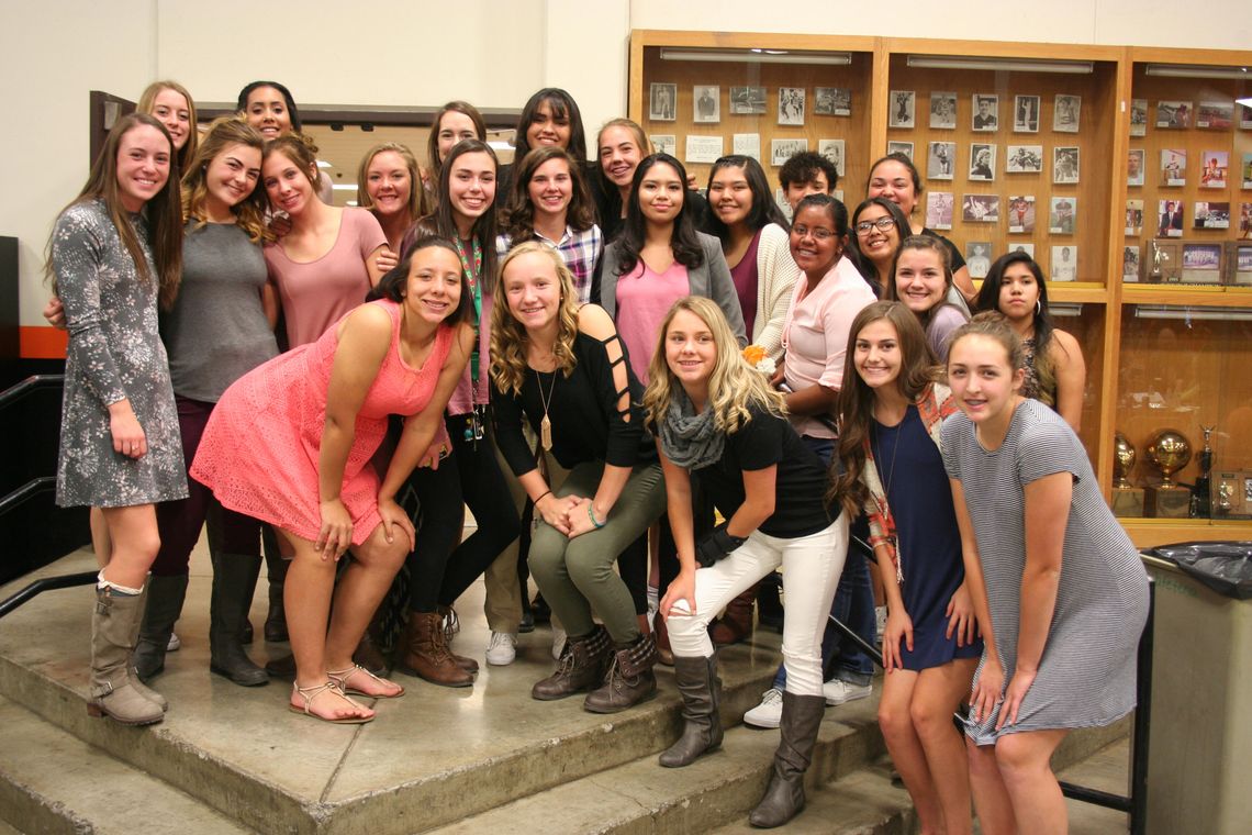 Girls basketball Extravaganza raises funds for program