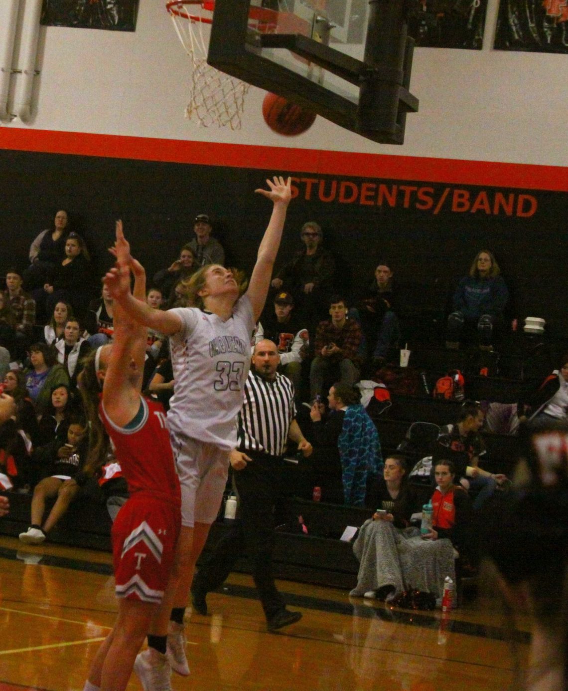 Girls basketball: Vaqueros rout Truckee to finish first half of league play unbeaten