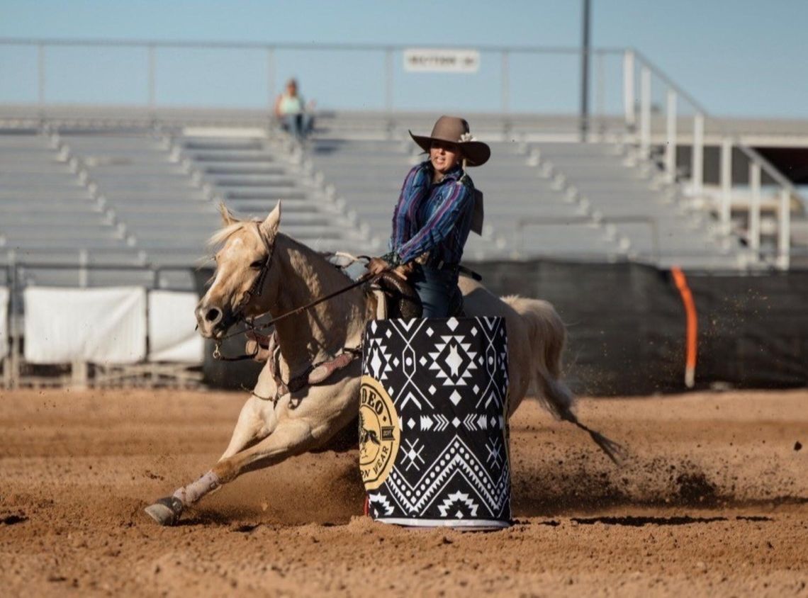 Hill wins State High School Rodeo Queen title for third straight year Hill wins State High School Rodeo Queen title for third straight year