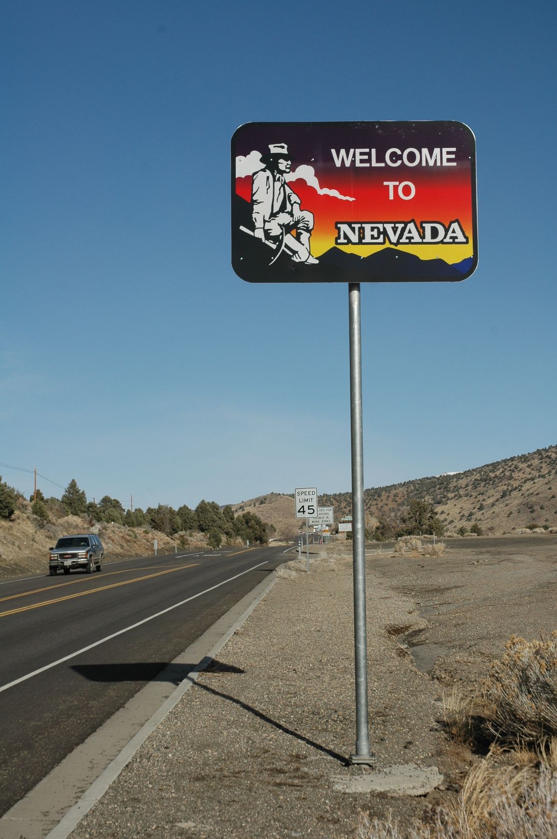 Nevada residents have one month left to enter raffle for Welcome to Nevada road signs Nevada residents have one month left to enter raffle for Welcome to Nevada road signs
