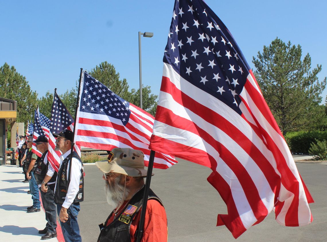 Nevada Veterans Coalition conducts unaccompanied service for 7 veterans