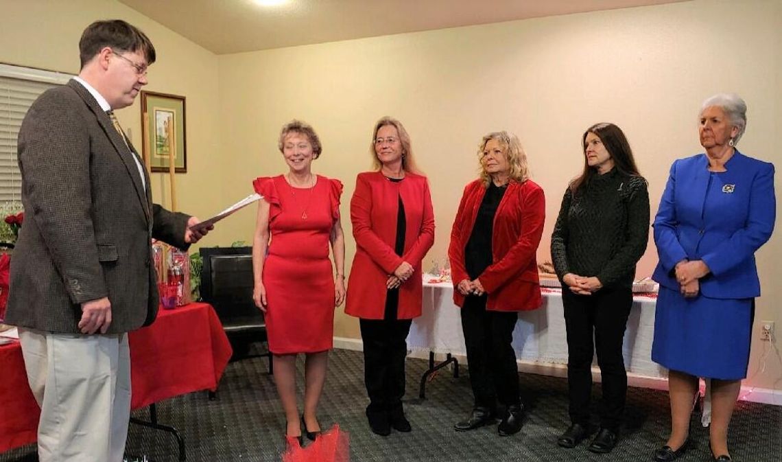 New FRW officers sworn in at club's Christmas/Installation Dinner Dec. 17