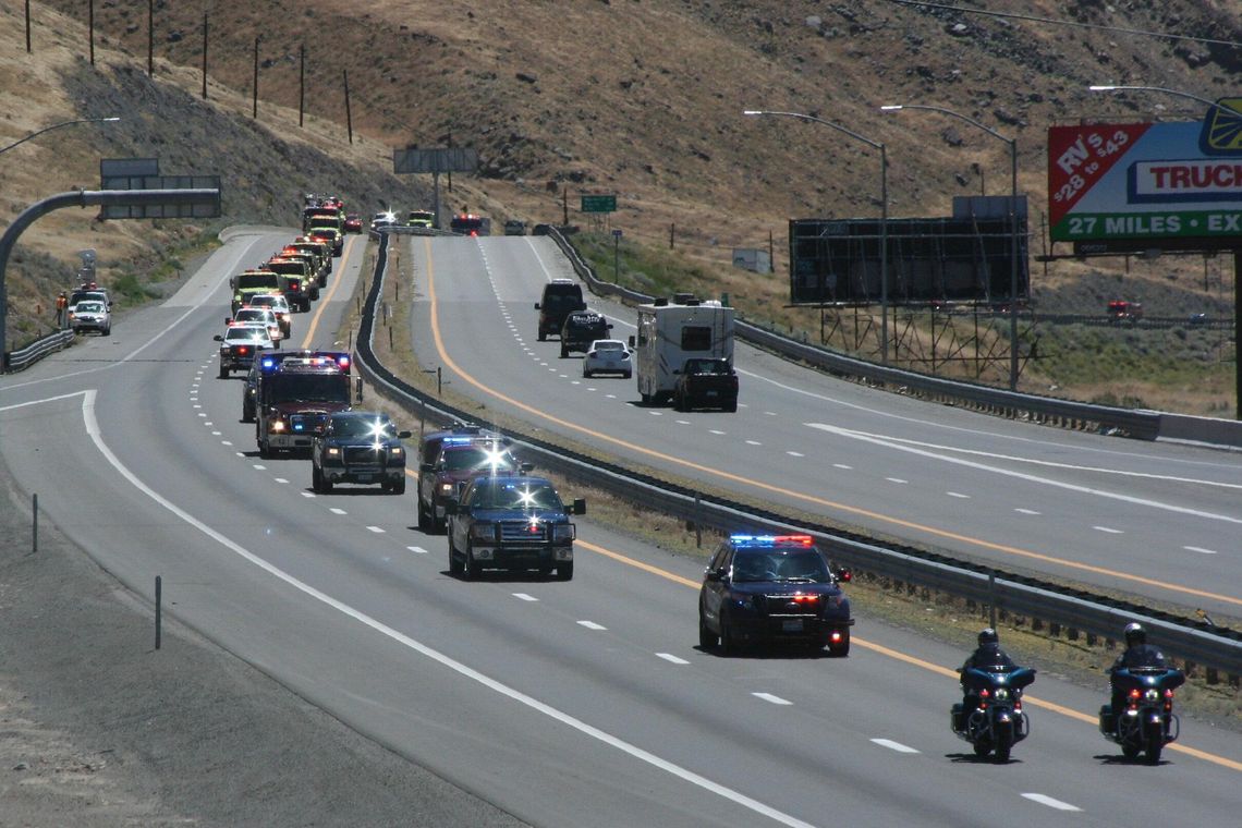 North Lyon Fire joins procession to escort fallen BLM firefighters