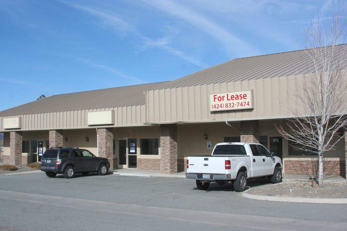 Owner hosts open house for commercial building