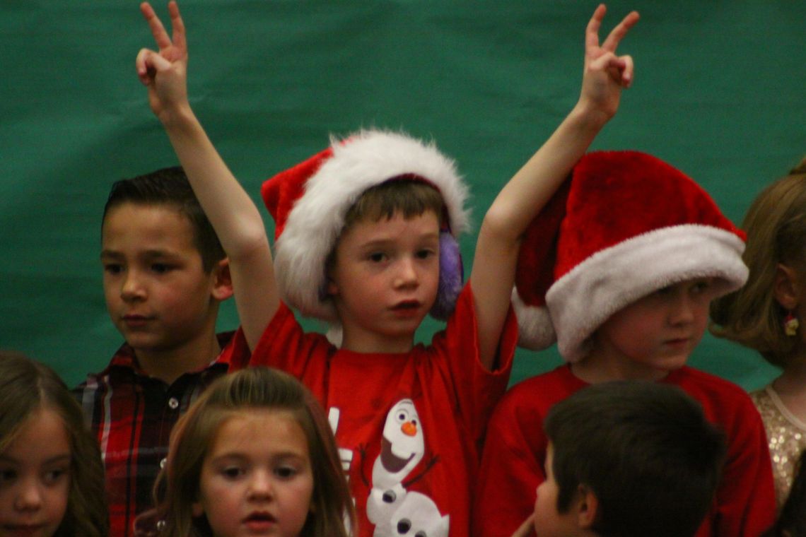 Photos: Cottonwood Elementary School 1st grade Christmas Concert