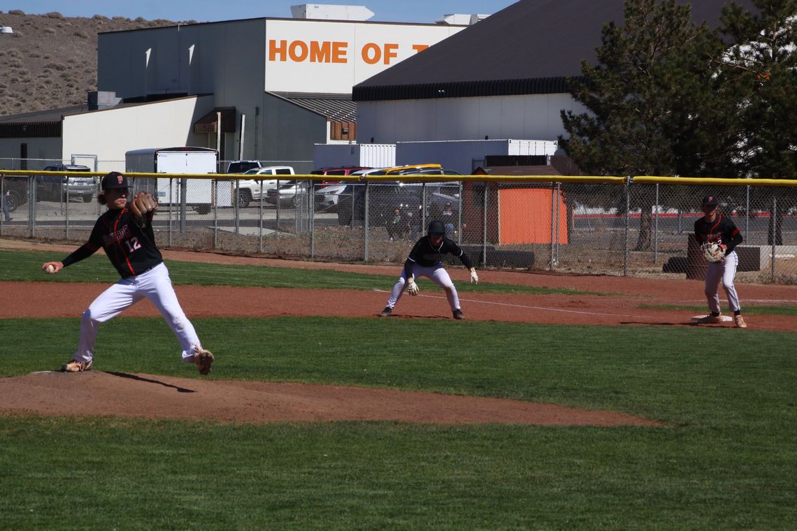Pryor’s home run powers Vaqueros Northern 3A tournament