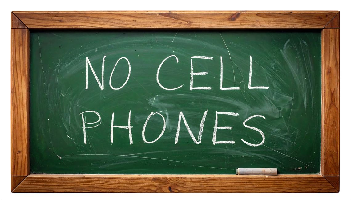 School trustees to decide on tougher cell phone policy at next meeting